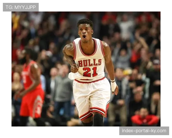 吉米·巴特勒经验发挥作用 关键罚球与防守显价值 吉米·巴特勒经验发挥作用 关键罚球与防守显价值