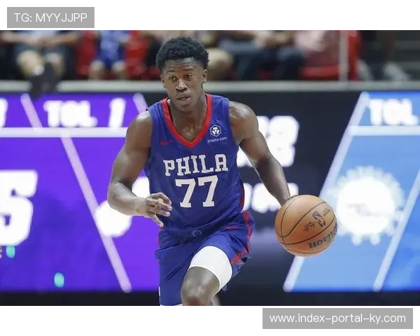 埃奇库姆19分8板4助高效 76人锋线轮换深度充足